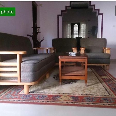 Dhruva Homestay 마디케리 외부 사진